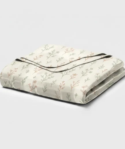 Cooling Silk-Feel Blanket – Lightweight Summer Comfort